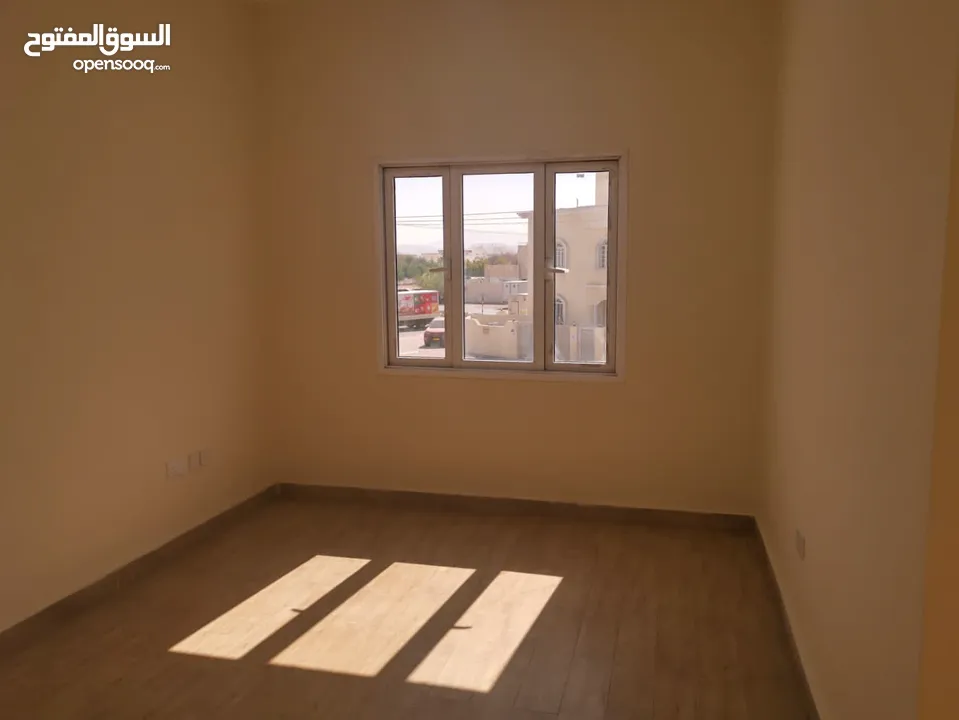 Villa for rent in Al Mawaleh