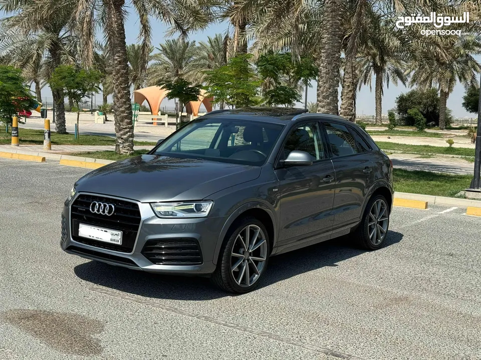 Audi Q3 / 2017 (Grey)