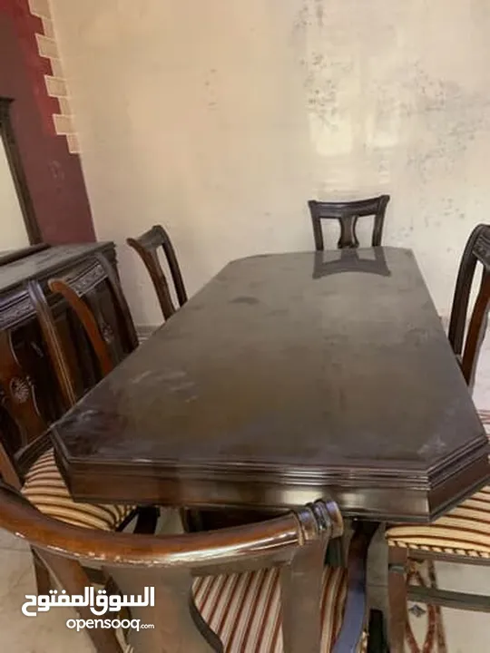 آثاث صالون كبير وطاولة فاخرة قزاز مع 8 كراسي اقرأ الوصف مهم