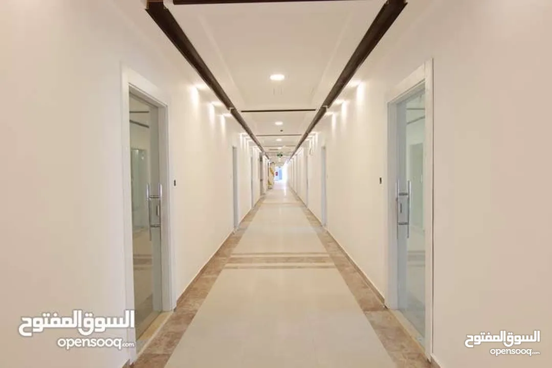 عيادة 58 متر في مجمع الحسيني الطبي 2 الطابق الثاني