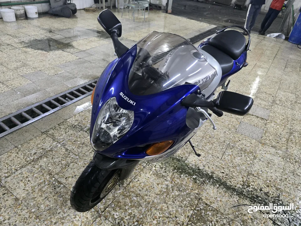 suzuki Hayabusa GSX1300R وأرد