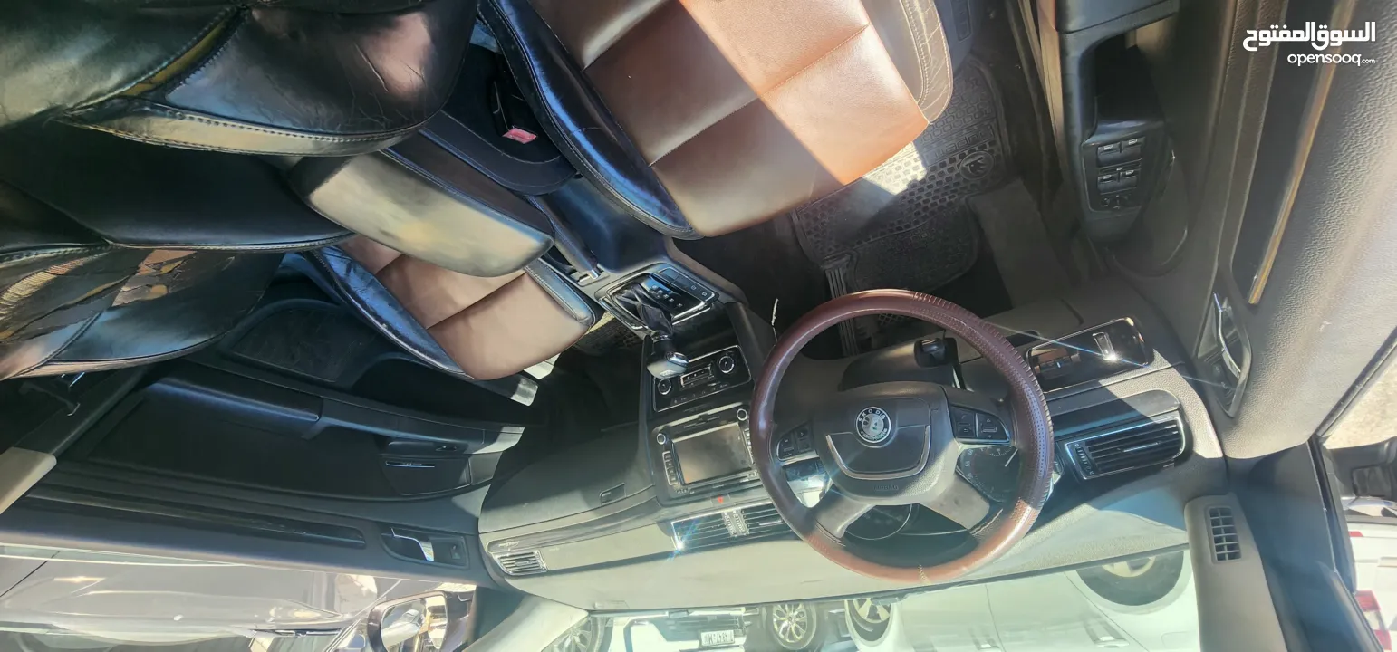 للبيع شيكات _  سكودا سوبيرب 2012