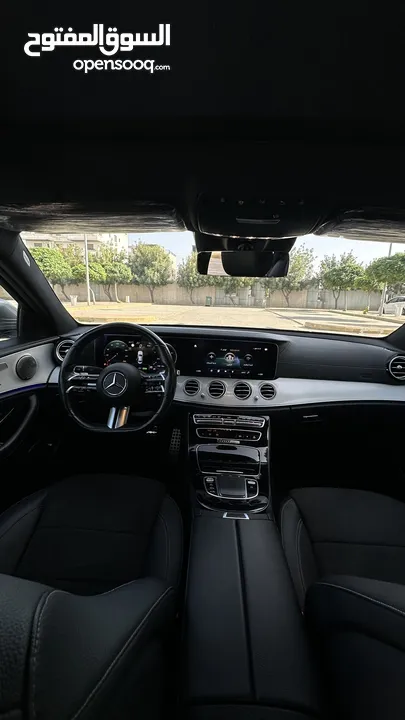 Mercedes-Benz E200 AMG