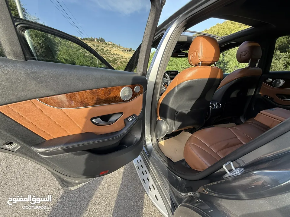 Mercedes Benz GLC 350e 2019 Hybrid PlugIn   بسعر مغري جدا فحص كامل فل كامل اعلى صنف