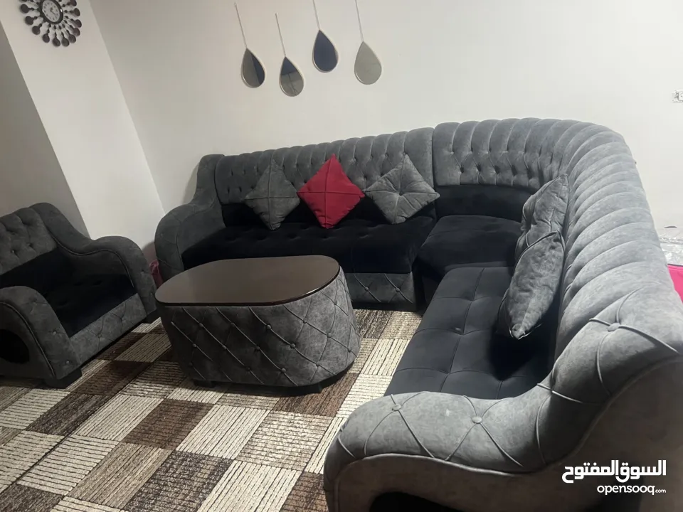 طقم كنب كورنر كما هو موضح بالصور