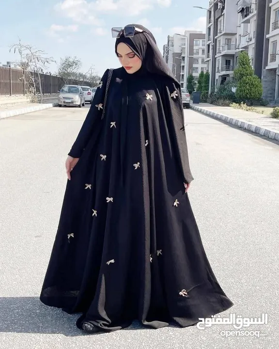 العباية الترند أو طقم تنورة وبلوزة فقط 6 دنانير التواصل واتس