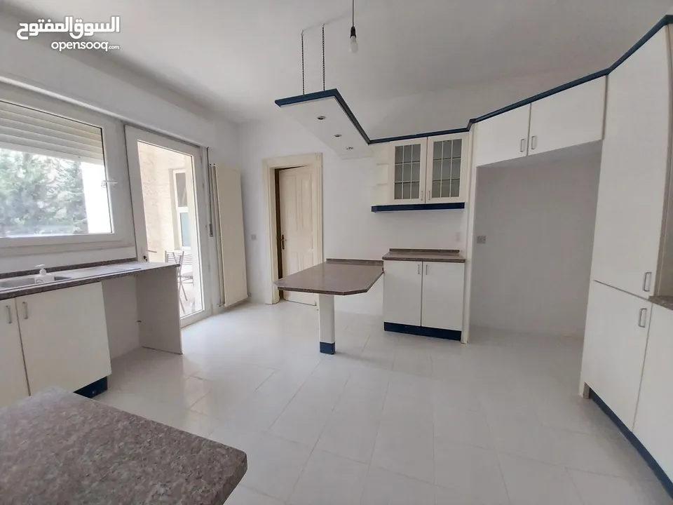 شقة للايجار في عبدون  ( Property 33776 )-175106972