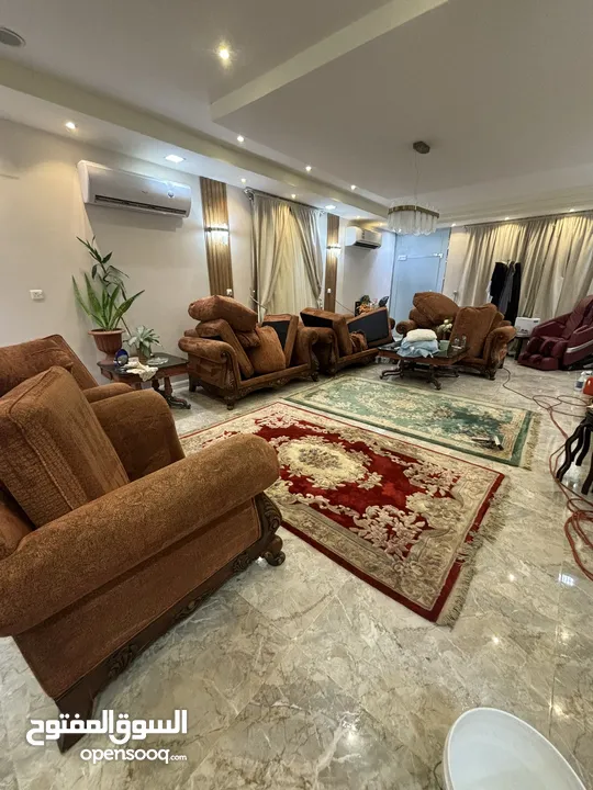 مكافحة جميع أنواع الحشرات بمكه تنظيف الكنب والسجاد والستائر بالبخار  تنظيف وتعقيم الخزانات