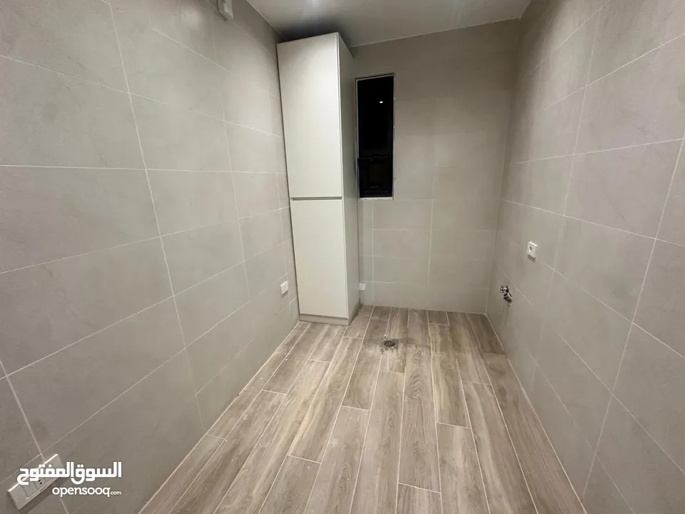 شقة مفروشة للايجار في ضاحية الامير راشد ( Property 38948 ) سنوي فقط