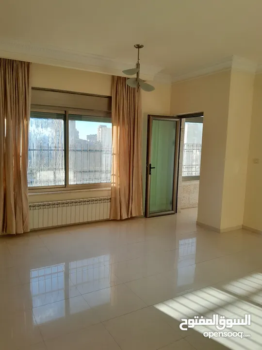 شقة للإيجار