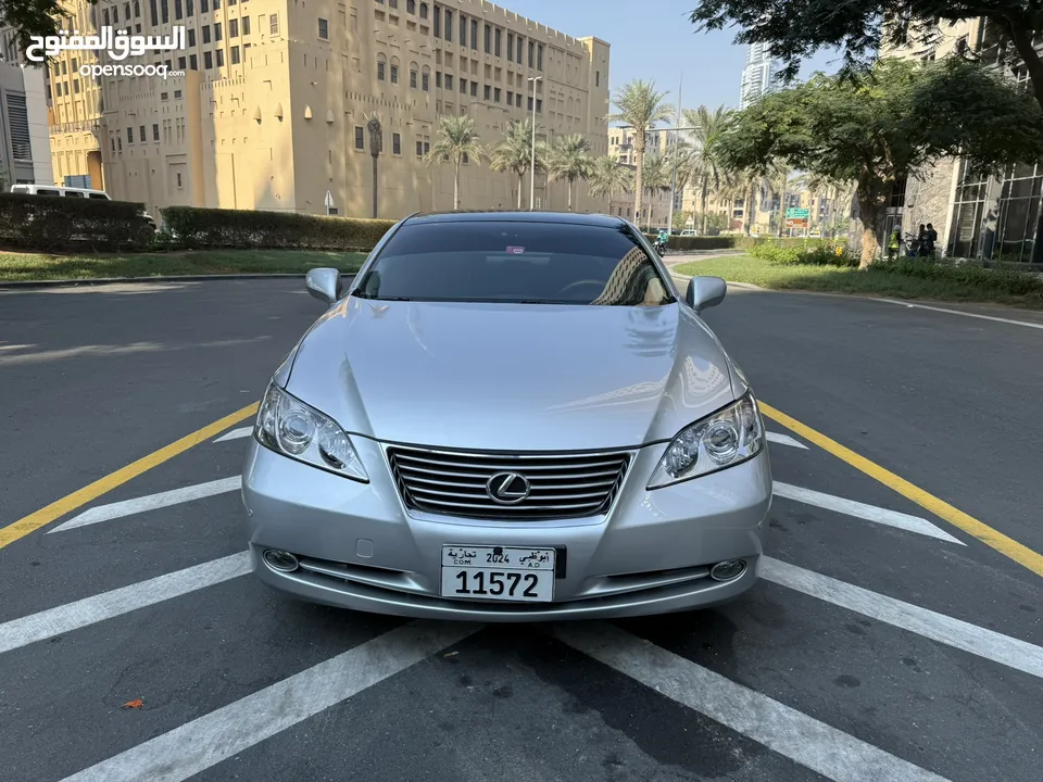 2007 لكزس Es350 نظيفة جدا مسرفسة جاهزة لا تحتاج الى اي شيء وارد