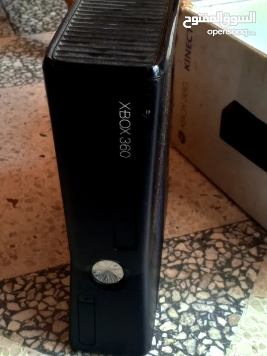 Xbox 360 4GB