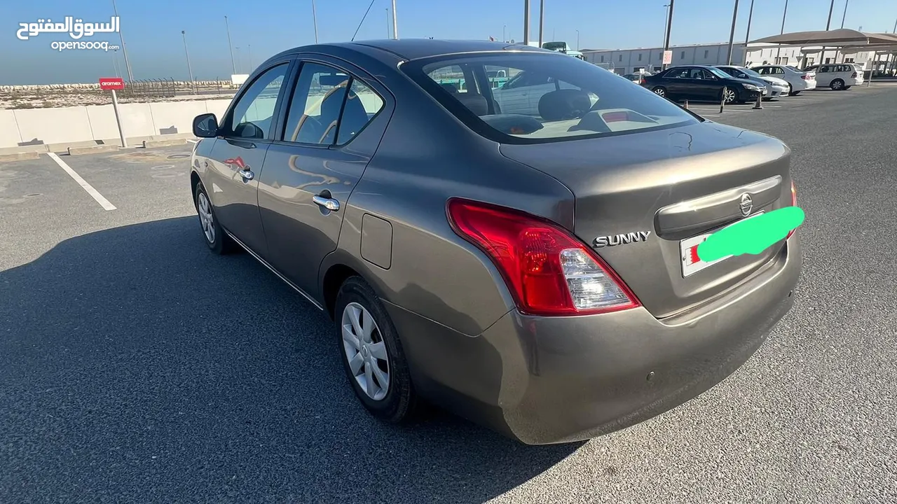 Nissan sunny 2012 model sale