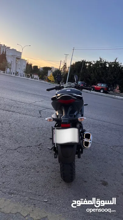 Suzuki gixxer 250 sf بحالة الوكالة