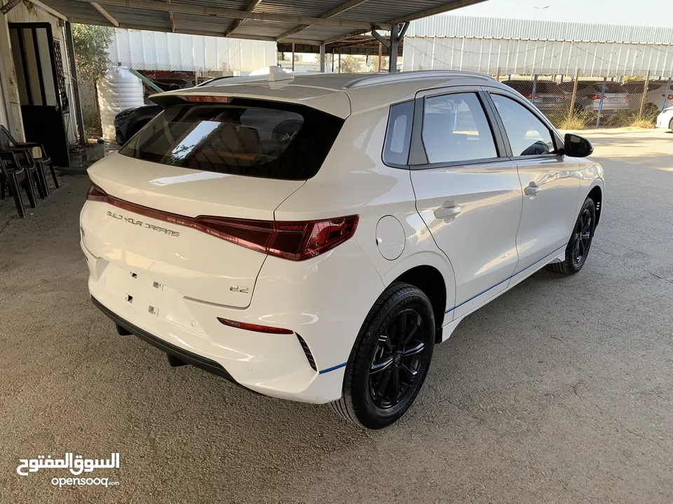 BYD E2 2022 بي واي ديه 2022 صنف لوكشري فل الفل بحاله الوكاله