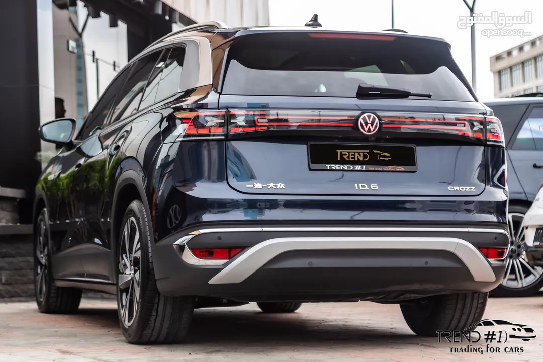 Volkswagen ID6 Crozz Pro 2022  السيارة مميزة جدا و قطعت مسافة 13,000 كيلو متر