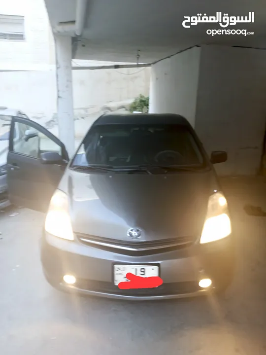 بريوس 2008