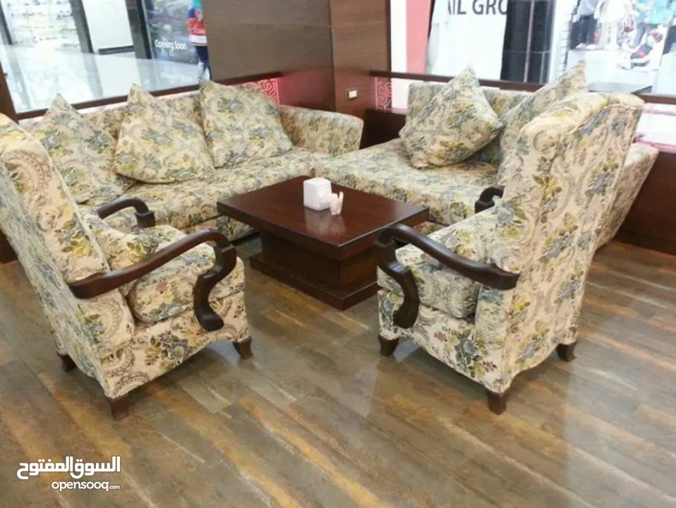 كنبايات و ديوانيات تن-جيد و تفصيل و جلسات و أطقم كنب تواصي