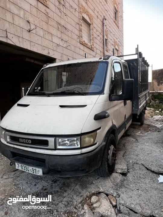 شحن iveco للبيع