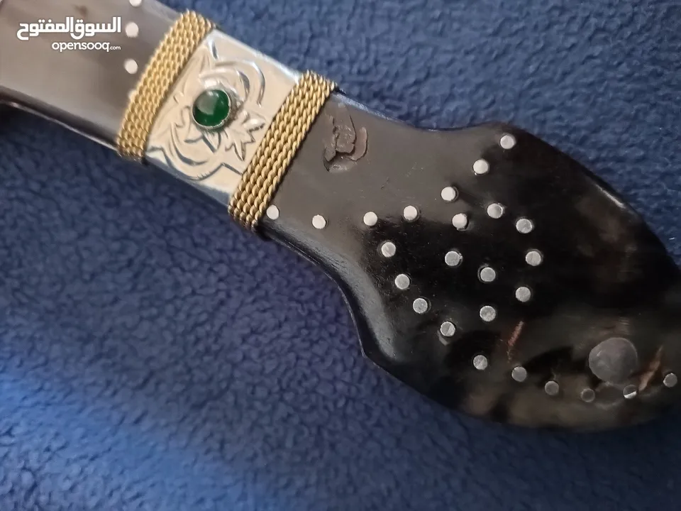 خناجر فريده مشغوله يدويا عاج مطعم فضة وفولاذ الله يبارك