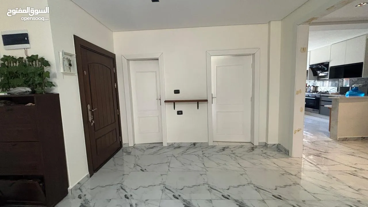 شقه بالجندويل للبيع