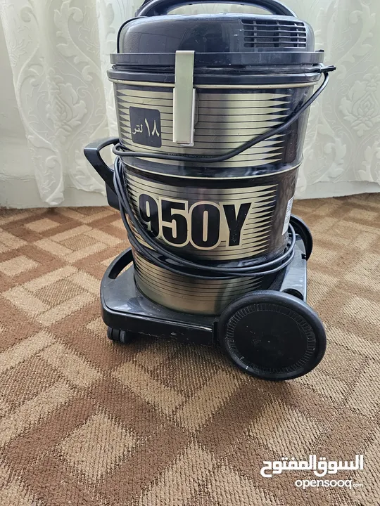 مكنسة هيتاشي 2000W