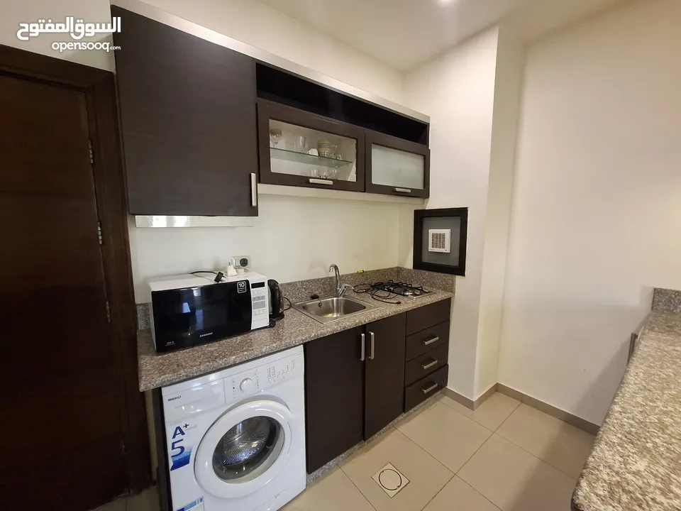 شقة مفروشة للإيجار  ( Property 43330 )-175008870
