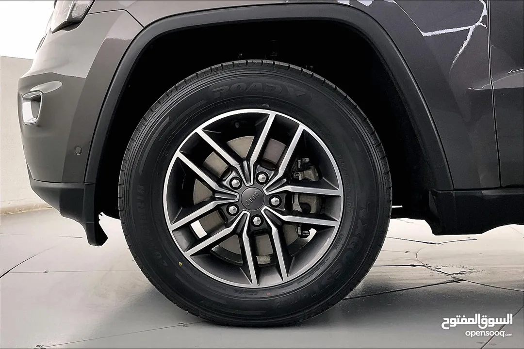 2020 Jeep Grand Cherokee Limited  • Exclusive 1.99% Financing Rate • 1 Year free warranty • 321652