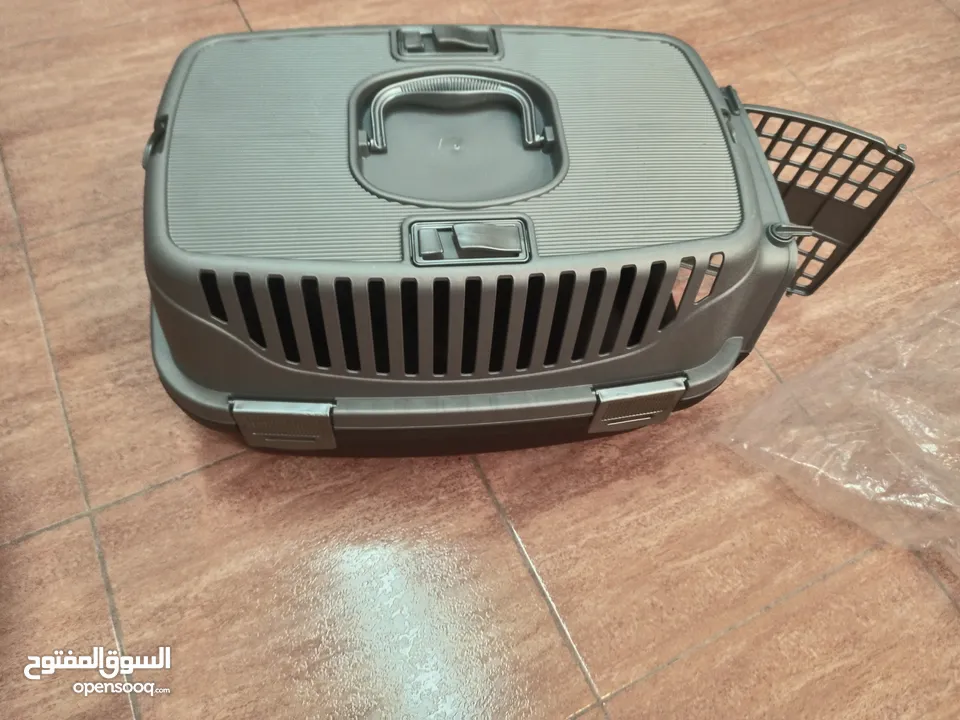 لتربوكس litter box وقفص جديد غير مستخدم