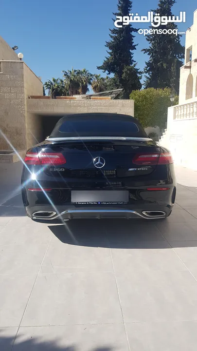 مرسيدس Convertible  E200 AMG لون اسود موديل 2018 وارد الوكاله بحاله ممتازة-بنزين