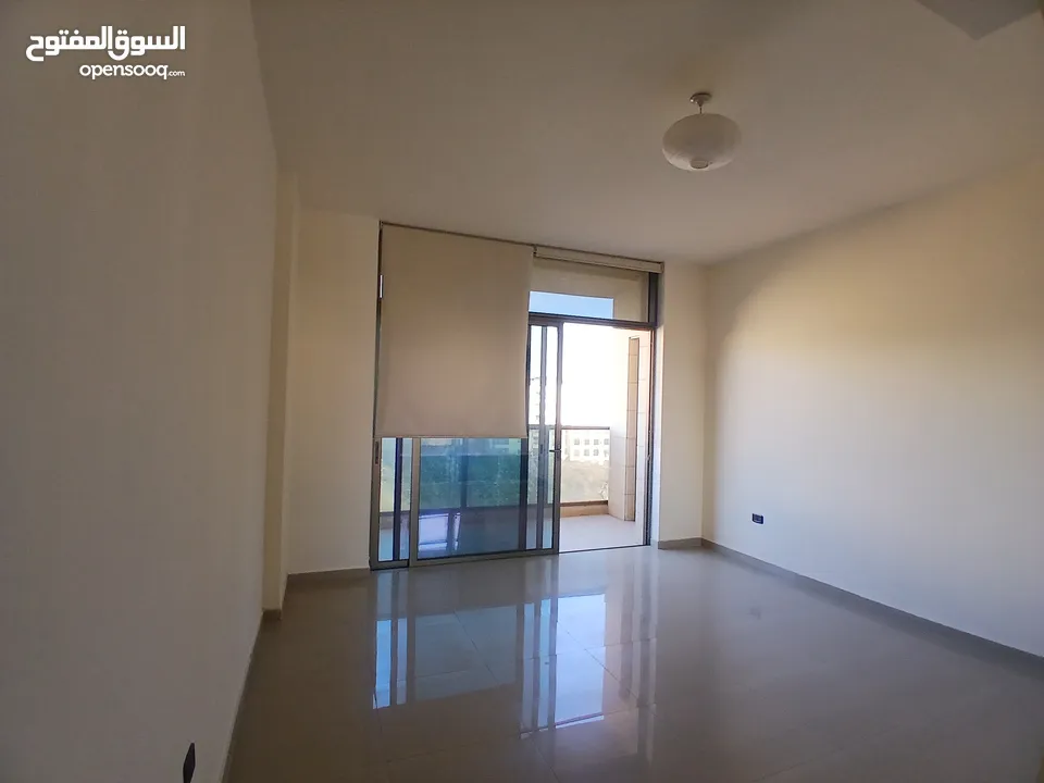 شقة للايجار في اجمل مواقع دير غبار