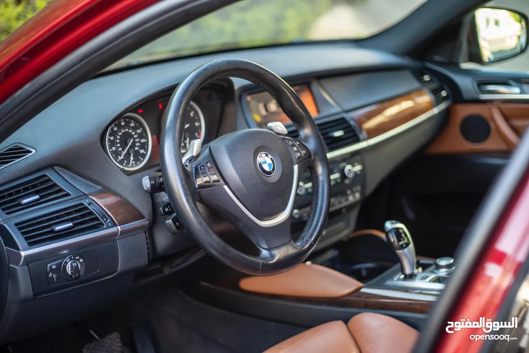 Bmw x6 xdrive50 4.4L twin turbo 400hp