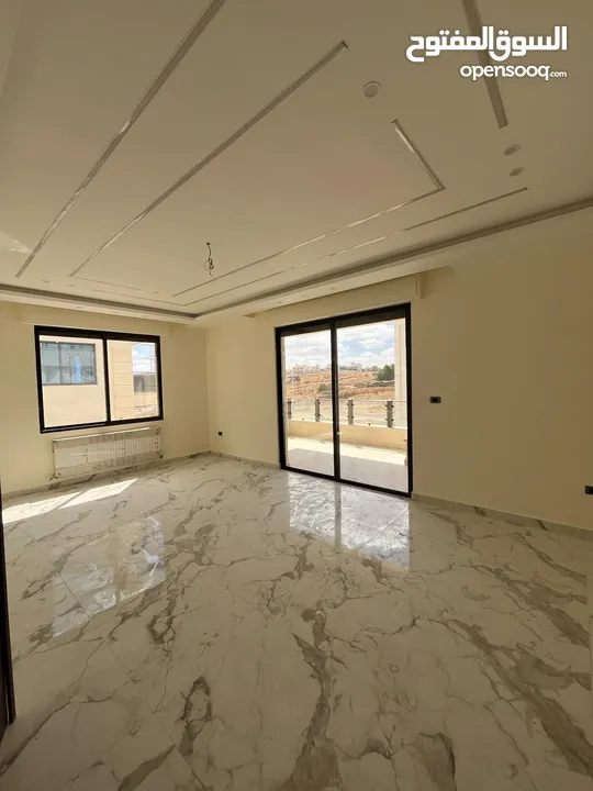 شقة فندقية في طريق المطار شارع الخدمات بجانب كلية لامينوس 206 متر مع جاكوزي وفير بليس
