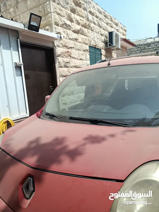 رينو كانكو 2014