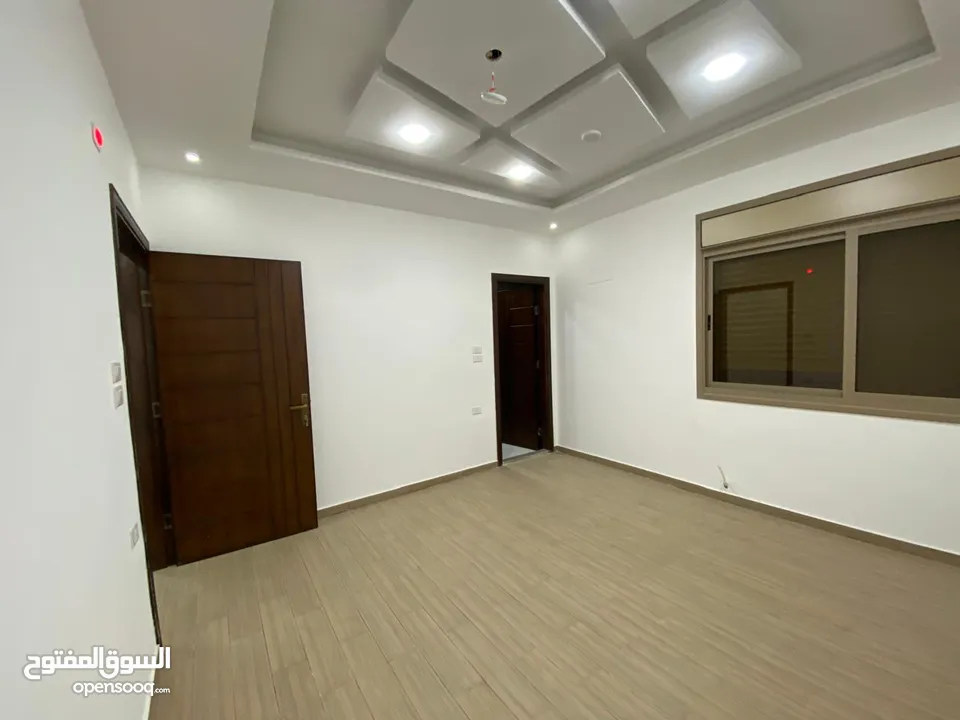 شقه مميزه للبيع 220 م دوار الثقافة طابق رابع تشطيبات فندقيه