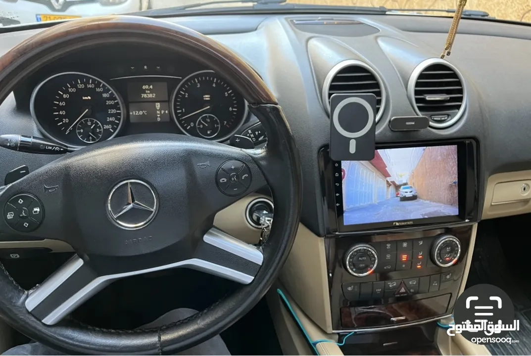جيب مرسيدس للبيع ML550    بوضع ممتاز البيع بسبب السفر فرصة لن تتكرر