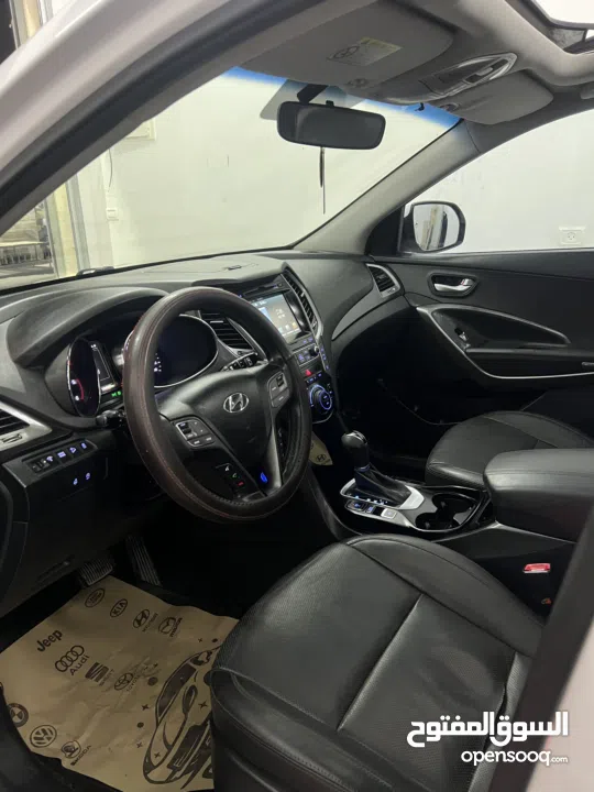 هونداااااي سنتافيه 2017 مطور 2000 ديزل اتوماتيك فل الفل اضافات بنورامااااااا لون ابيض ملوكي جب