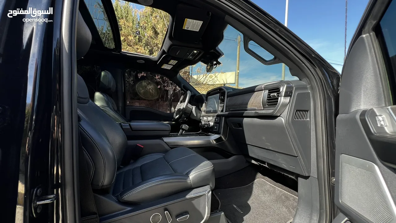 2022 FORD F-150 Platinum Hybrid Black-Edition