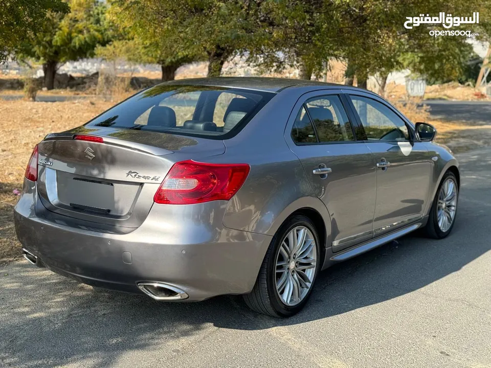 Suzuki kizashi