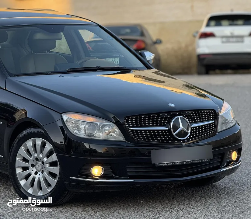 مرسيدس c200 2008