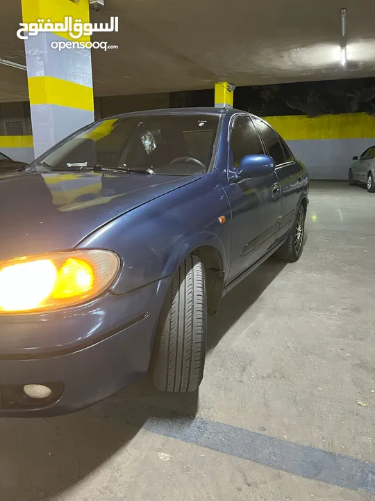 نيسان صني 2001