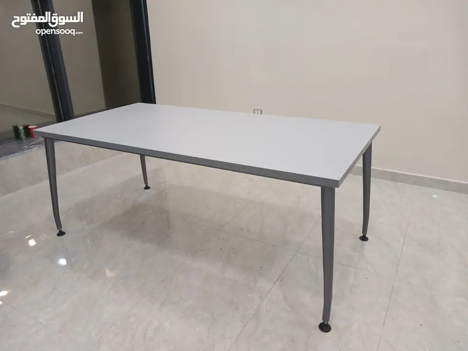 مكتب قياس 200 سم ارجل حديد مع جانبيه وطربيزه وخزانه   احدث تشكيله من الاثاث المكتبي المودرن