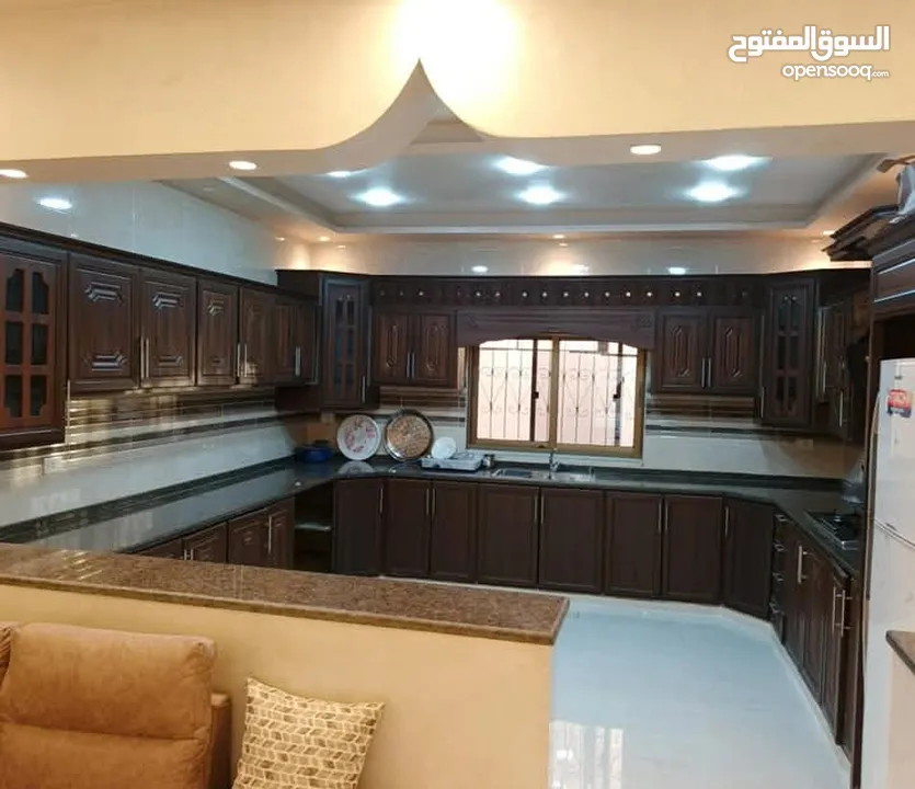 شالية عدد 2 للبيع  و الايجار من المالك نفسه بناء حديث مفروش كامل من اجود الفرش يحتوي على مكيفات
