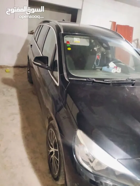 BMW 218d موديل 2015 6+1 ماتور 2000 دبل تيربو