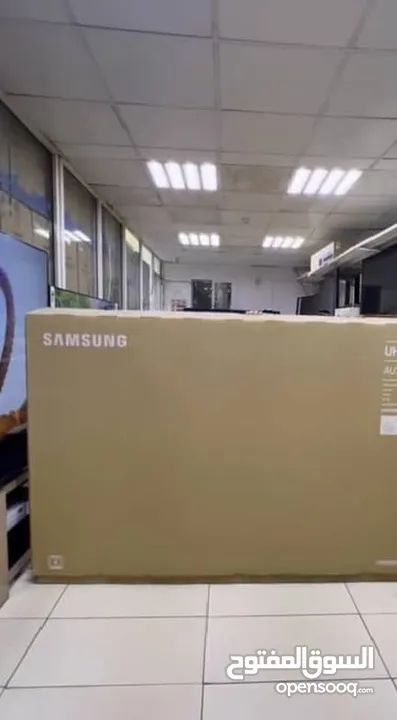 عروض شاشات SAMSUNG بأجمل المواصفات . ضمان 1 سنه شامل  . *فل سمارات تدعم جميع البرامج