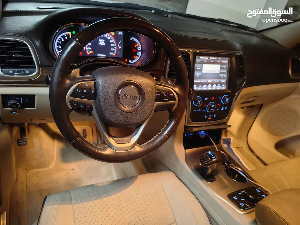 Jeep Grand Cherokee 2015 - Overland V6 - GCC - Full options