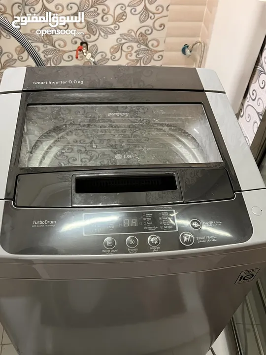 LG washing machine almost brand new rarely  غسالة شبه جديدة نادر الاستعمال   used