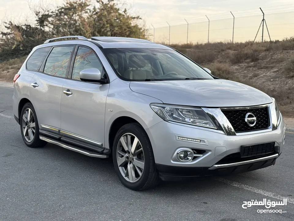 NISSAN PATHFINDER —2015–GCC— FREE ACCIDENT—ORIGINAL PAINT —SL—LOW MILAGE—EXCELLENT CONDITION