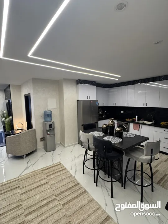 شقة للبيع بيتونيا دوار الفواكة نصف كاش ونصف شيكات لغاية 50 شهر فقط