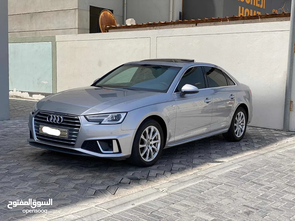 Audi A4 / 35-TFSI 2019 (Grey)